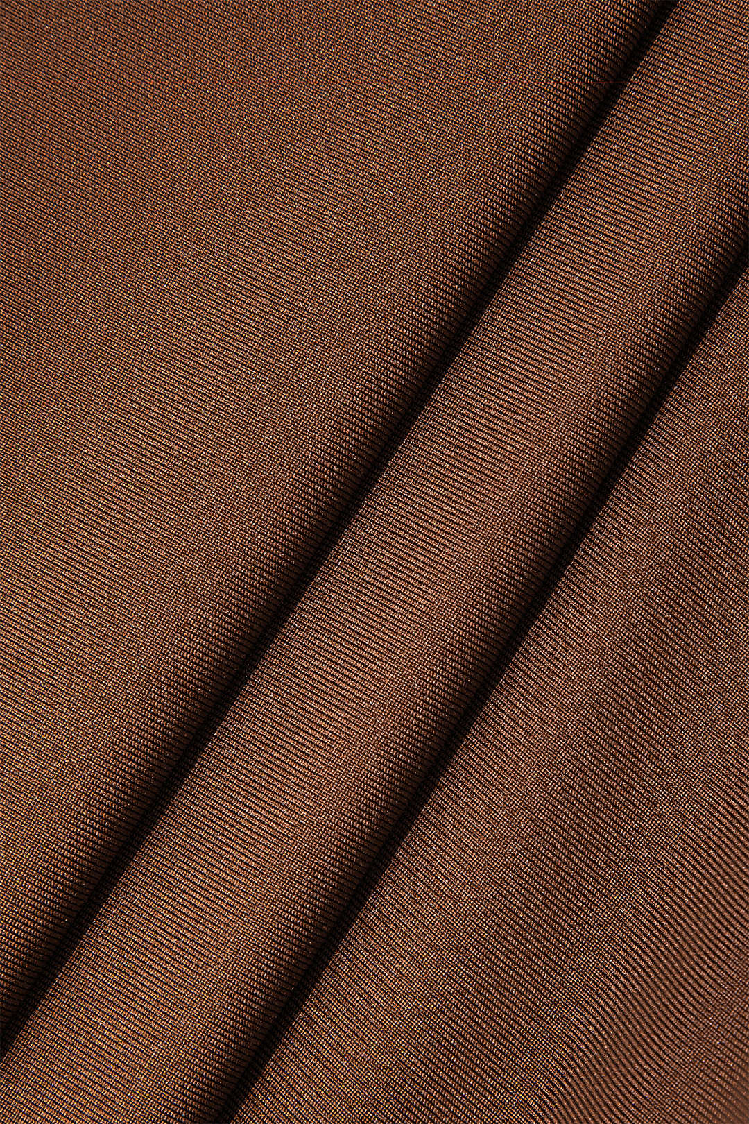 Braunes Gedrehtes Rückenfreies Off Shoulder Maxi Kleid