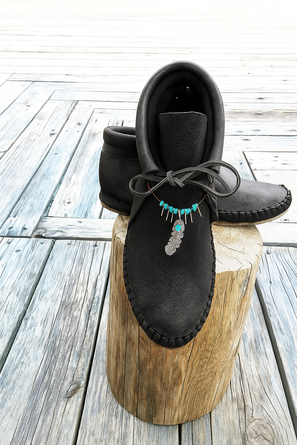 Vintage gypsy totem silver feather ankle boots