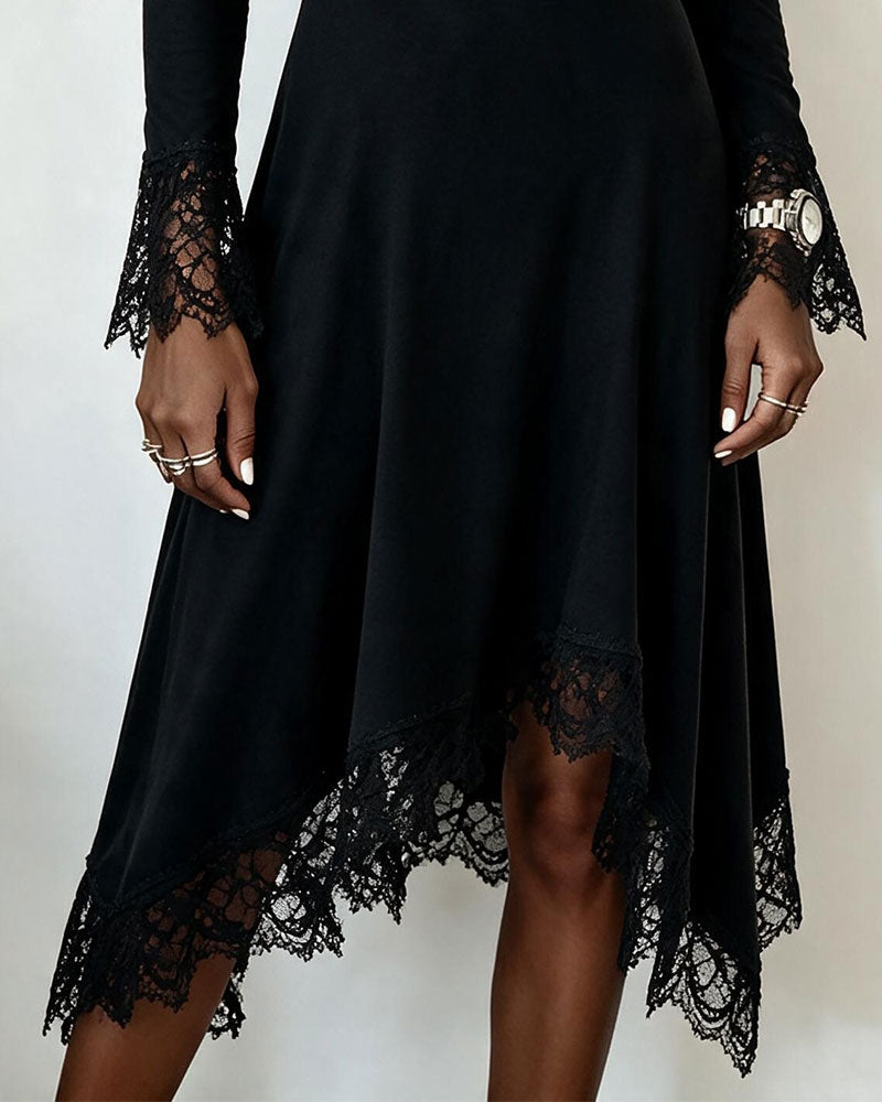 V-Ausschnitt-Spitzenkleid Mit Langen Ärmeln