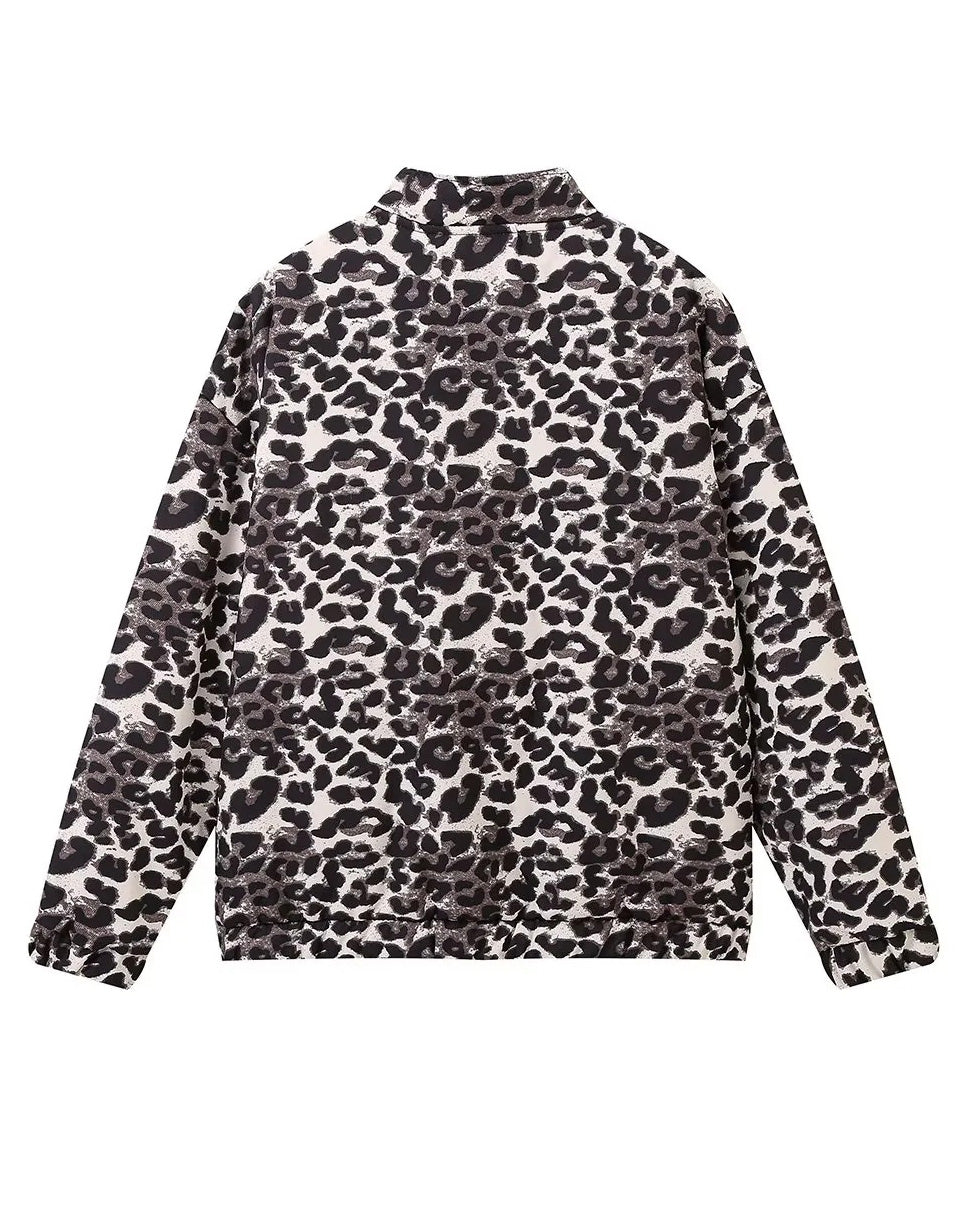Leopard print cropped loose zip-up jacket