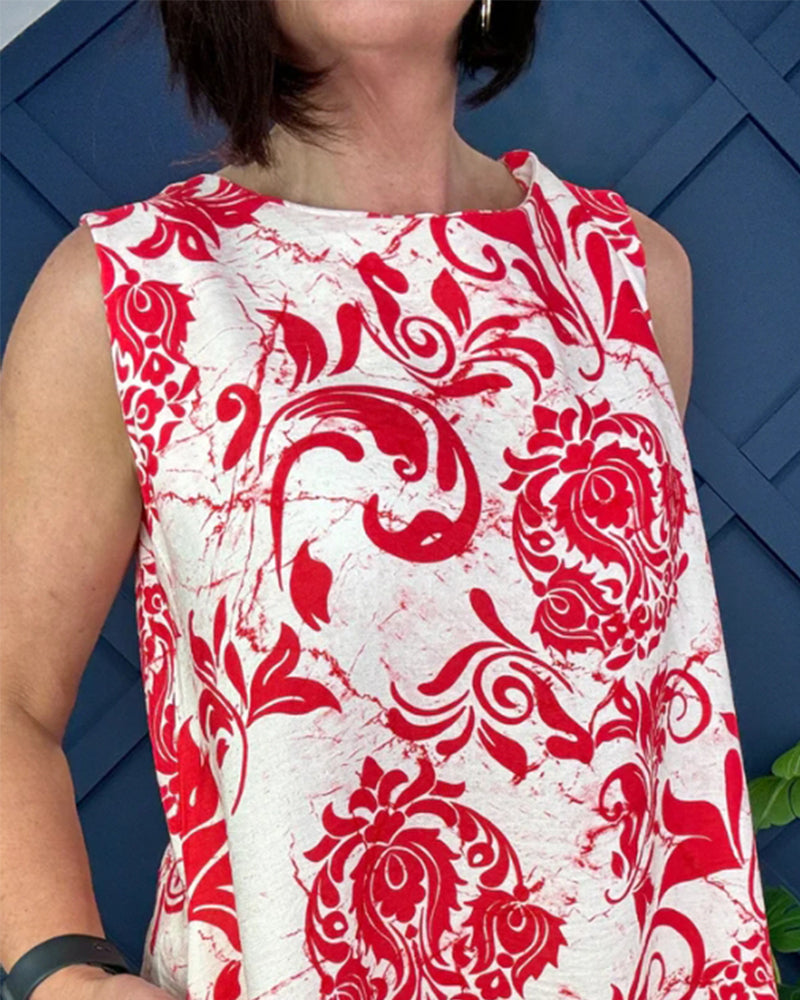 Lässige bedruckte ärmellose bluse mit rundhalsausschnitt