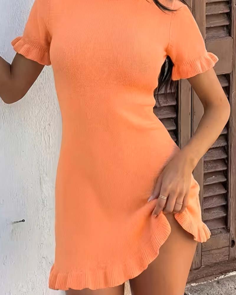 Kleid Rundhals Kurzarm Rüsche A Saum