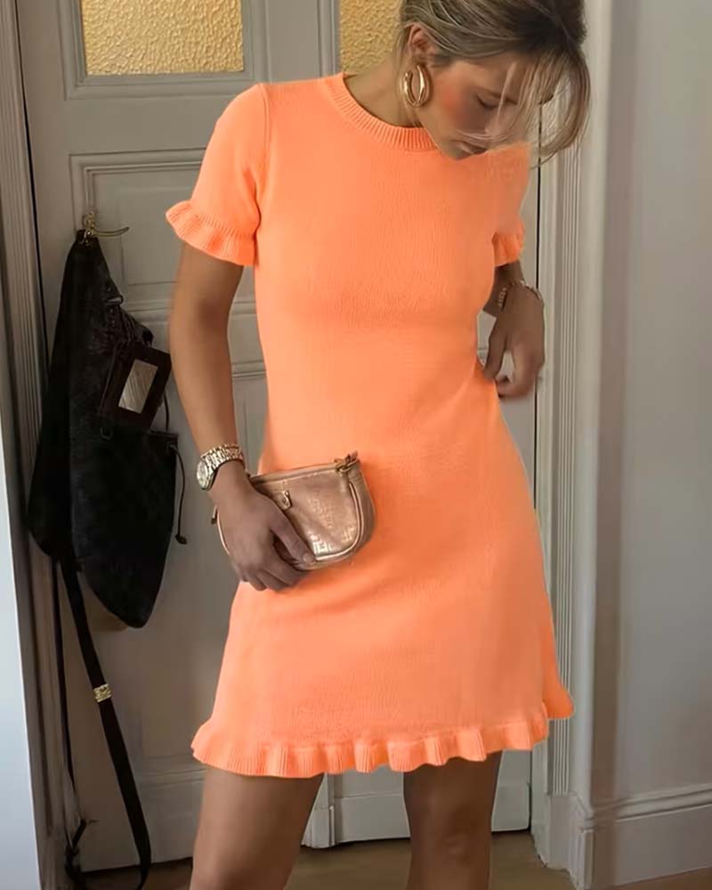 Kleid Rundhals Kurzarm Rüsche A Saum