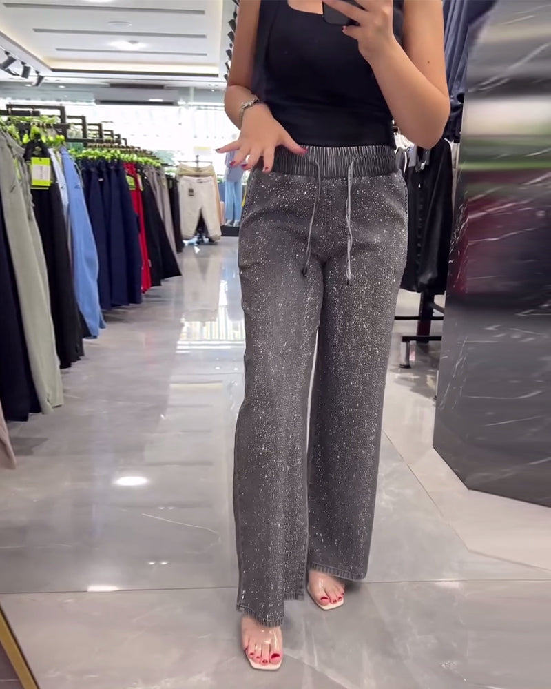 Freizeithose in Unifarbe mit Taschen und elastischem Bund