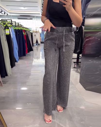 Freizeithose in Unifarbe mit Taschen und elastischem Bund