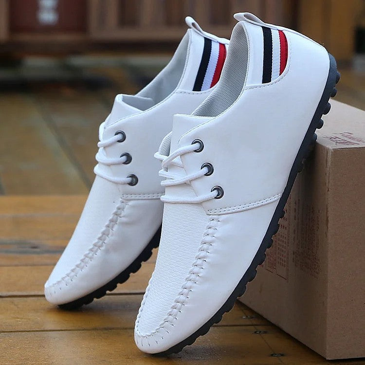 White casual shoes with stripe detail – Adrian