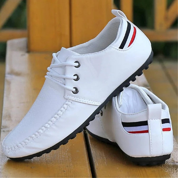 White casual shoes with stripe detail – Adrian