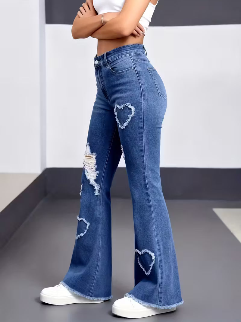 Blue Hearts 💙 Vintage-Jeans mit hohem Bund, Herz-Patchwork und Rissen