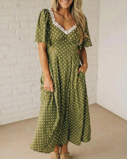Kleid mit Spitze und Polka-Dots V-Ausschnitt