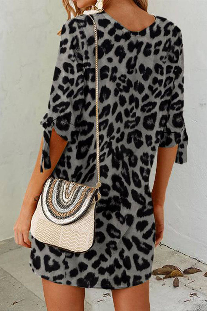 Leopard print crew neck mid-sleeve dress