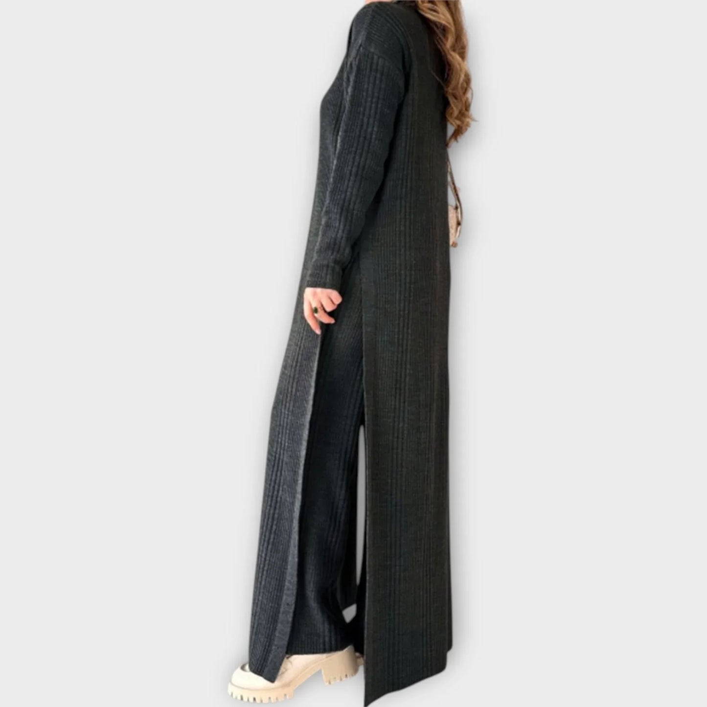 High-neck side-slit over-the-knee knit sweater and trousers Two-piece suit