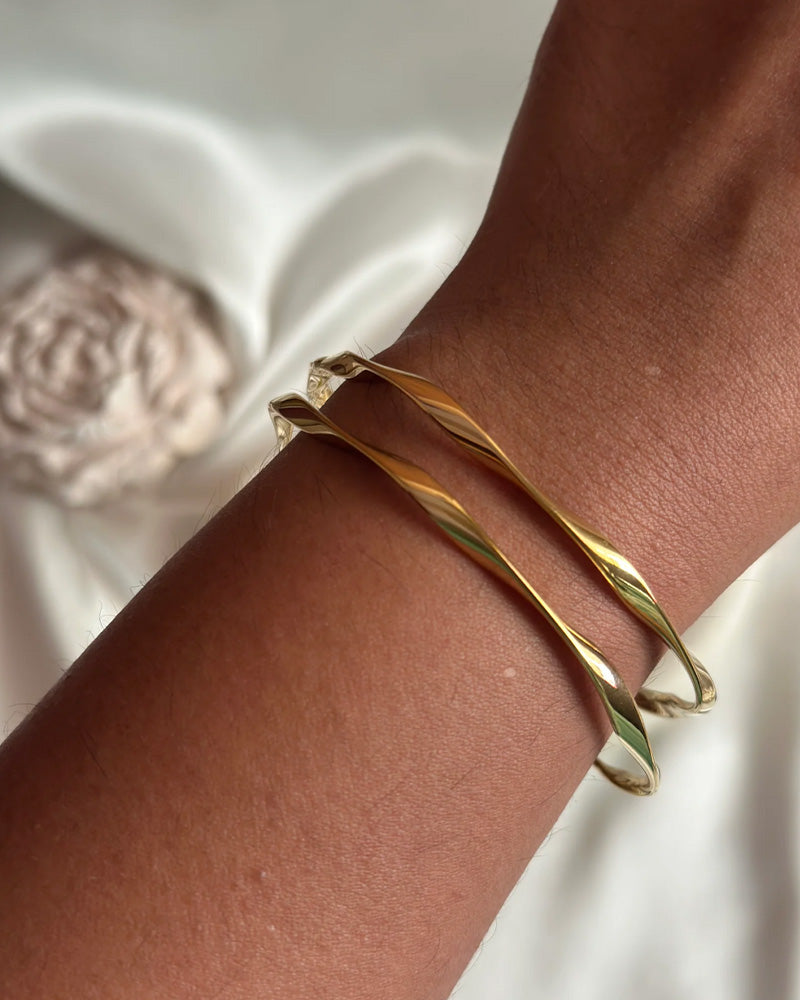 Armband Geschlossenes Design Möbius