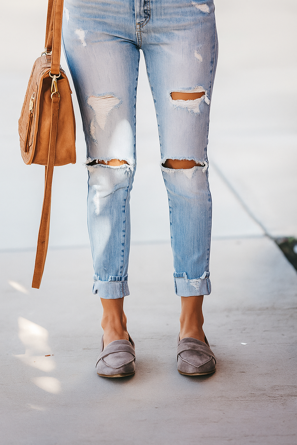 Preppy low-heeled pointed-toe suede shoes