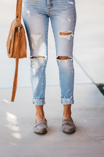 Preppy low-heeled pointed-toe suede shoes