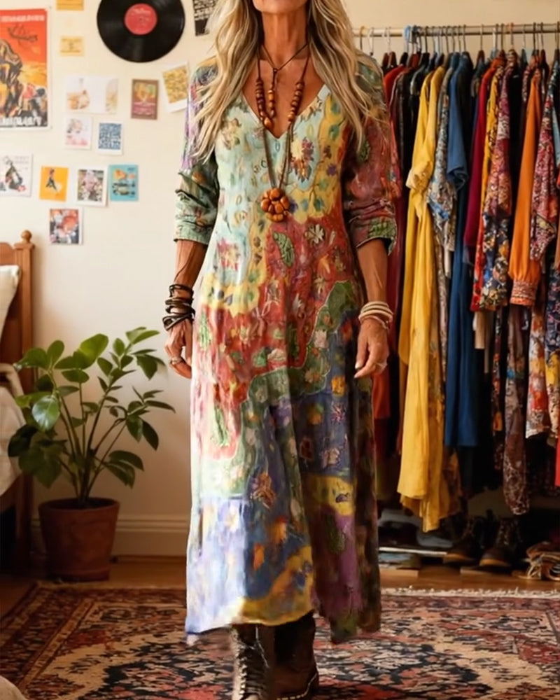 Kleid im Ölgemälde-Stil mit V-Ausschnitt