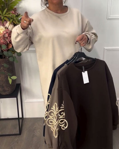 Kleid mit Rundhalsausschnitt und lockerer Passform