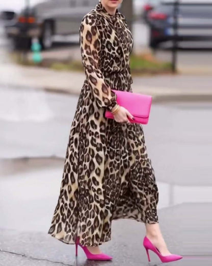 elegantes langärmeliges Kleid mit Leopardenmuster