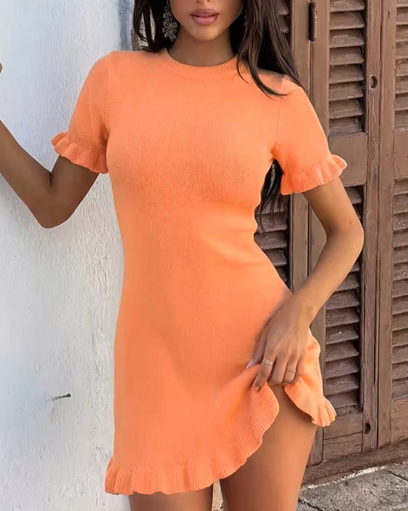 Kleid Rundhals Kurzarm Rüsche A Saum