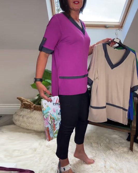 Lässiges Oberteil mit V-Ausschnitt und Farbblock-Print