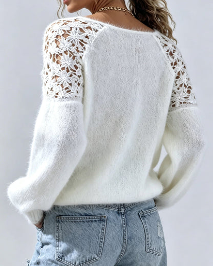 Pullover Med Utklipp Blonde Detalj Og Patchwork