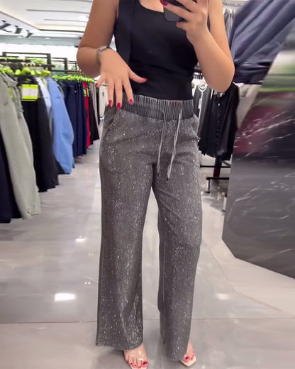 Freizeithose in Unifarbe mit Taschen und elastischem Bund