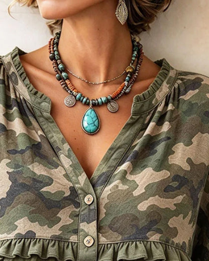 Oberteil Camo Patchwork Rüschenbesatz V-Ausschnitt