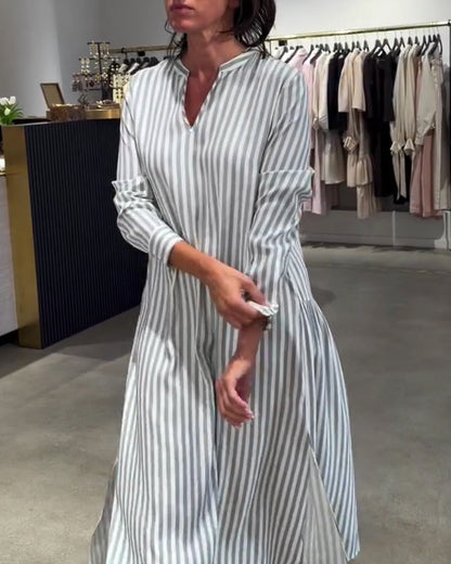 Kleid Gestreifter Seitenschlitz Maxi
