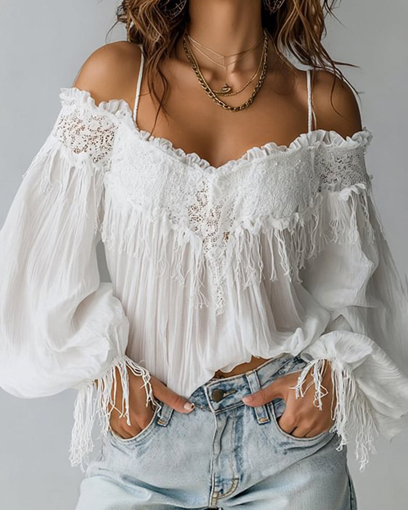 Schulterfreies Camisole-Top mit Spitze und Quasten