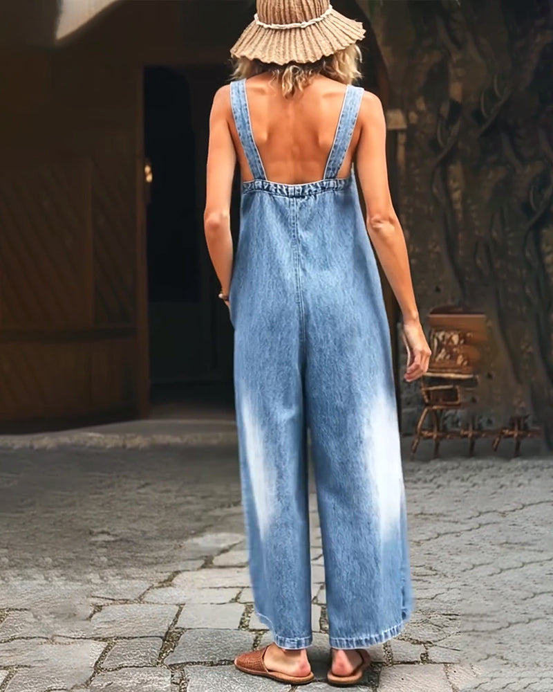Jumpsuit Mit Gewaschenen Jeans Und Weitem Bein