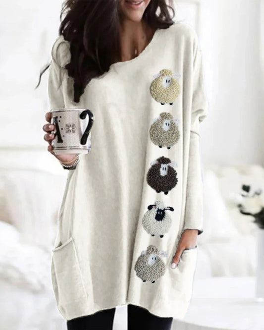 Lockerer lammpullover mit rundhalsausschnitt