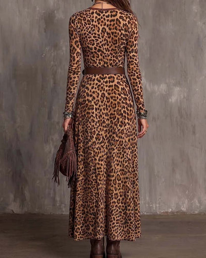 Leopardenmuster V-Ausschnitt Kleid Mit Schlitz