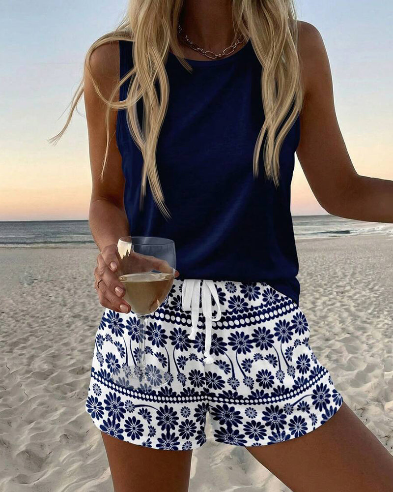 Set Einfarbige Weste Und Bedruckte Shorts
