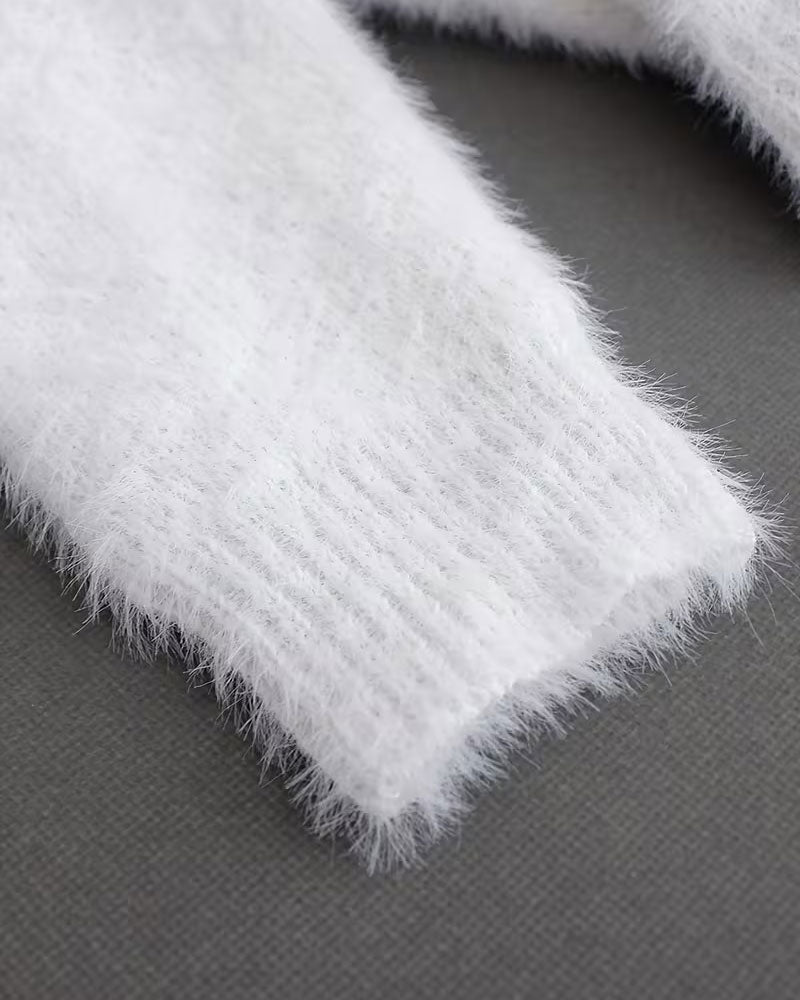 Pullover Kettendetail Off-The-Shoulder Flauschig