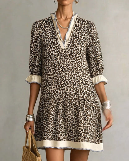 Kleid Leopard Druck Rüsche V-Ausschnitt