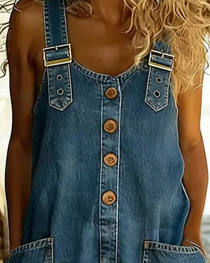 Jumpsuits mit lässigen Denim-Shorts