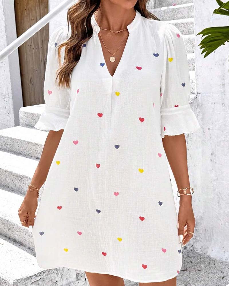 Kleid Buntes Herzprint V-Ausschnitt