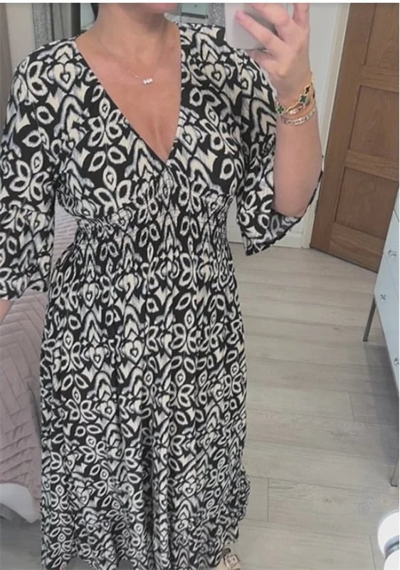 💃Heißer Ausverkauf 🔥 Kaufen Sie 2 versandkostenfrei💞Lässiges, bedrucktes langes Kleid mit V-Ausschnitt