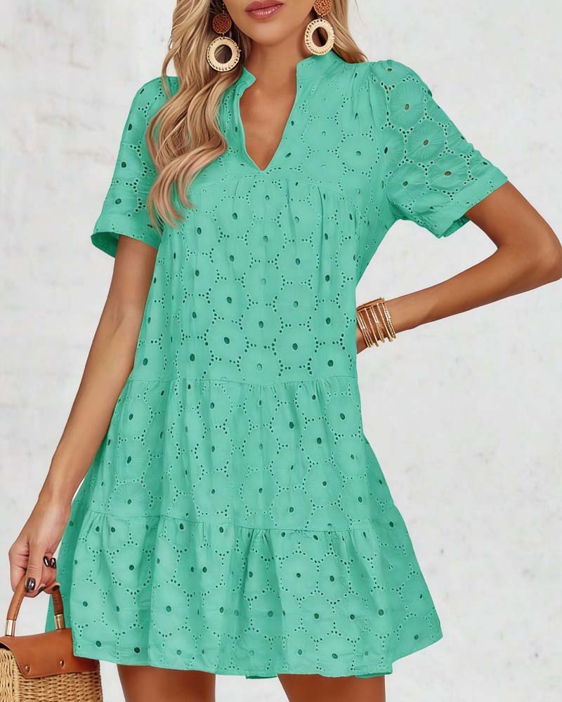 Kleid Durchbrochen V-Ausschnitt Kurzarm