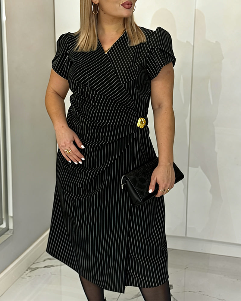 Kleid Elegant Gestreift Taille