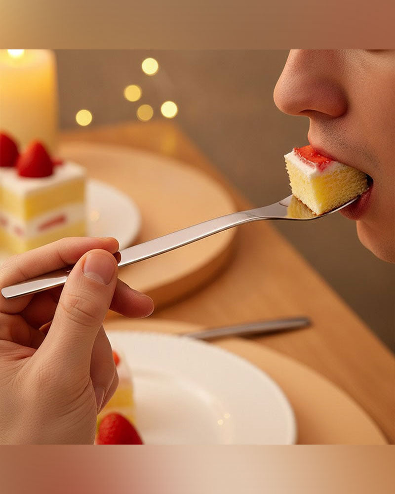 Langstieliger Dessertlöffel