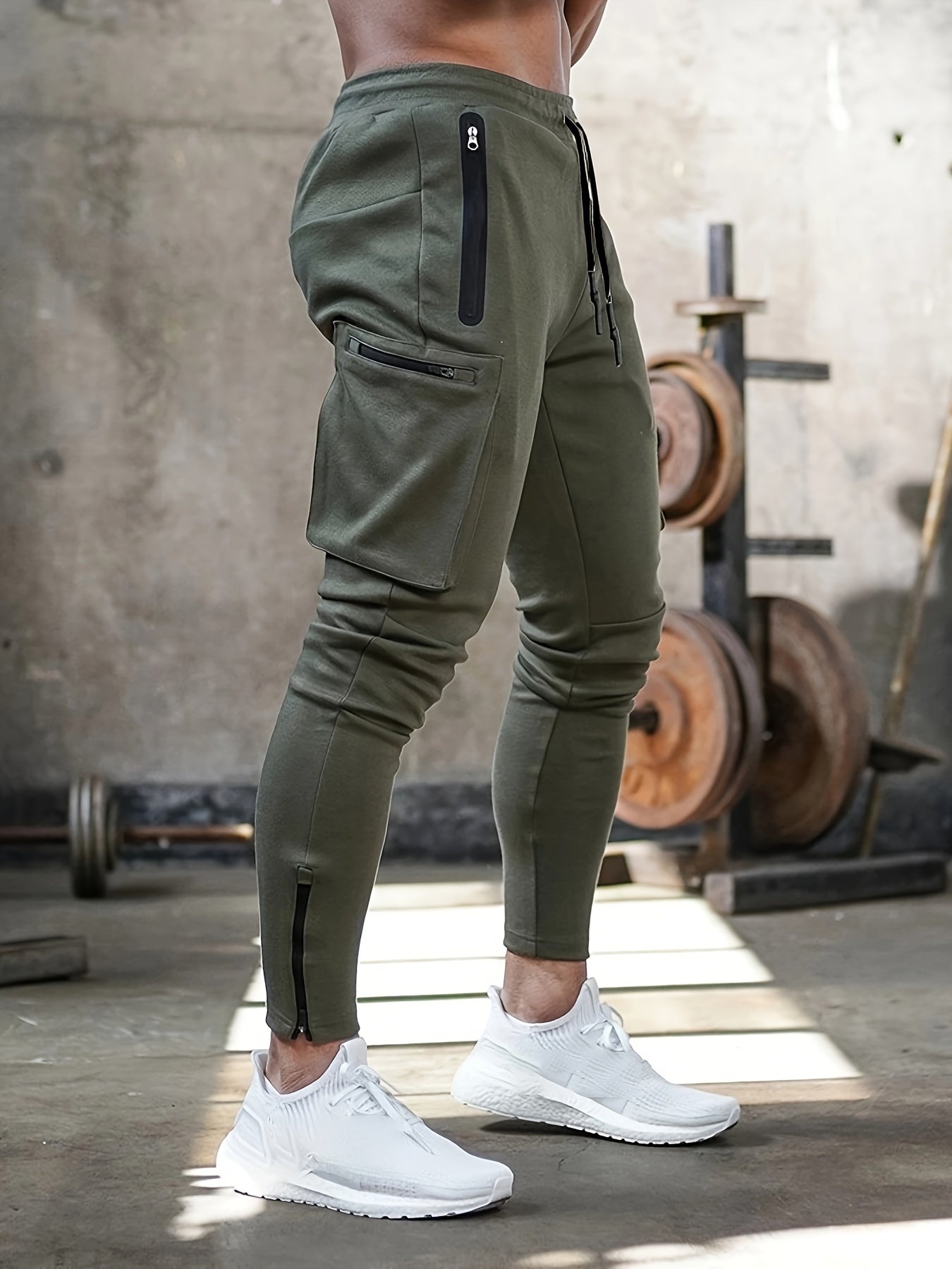 Olive Cargo Sweatpants – Noah