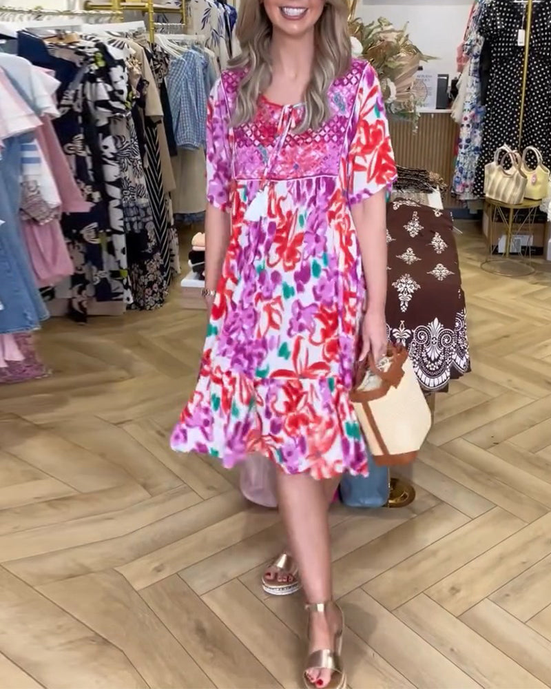 Kleid Rundhals A Saum