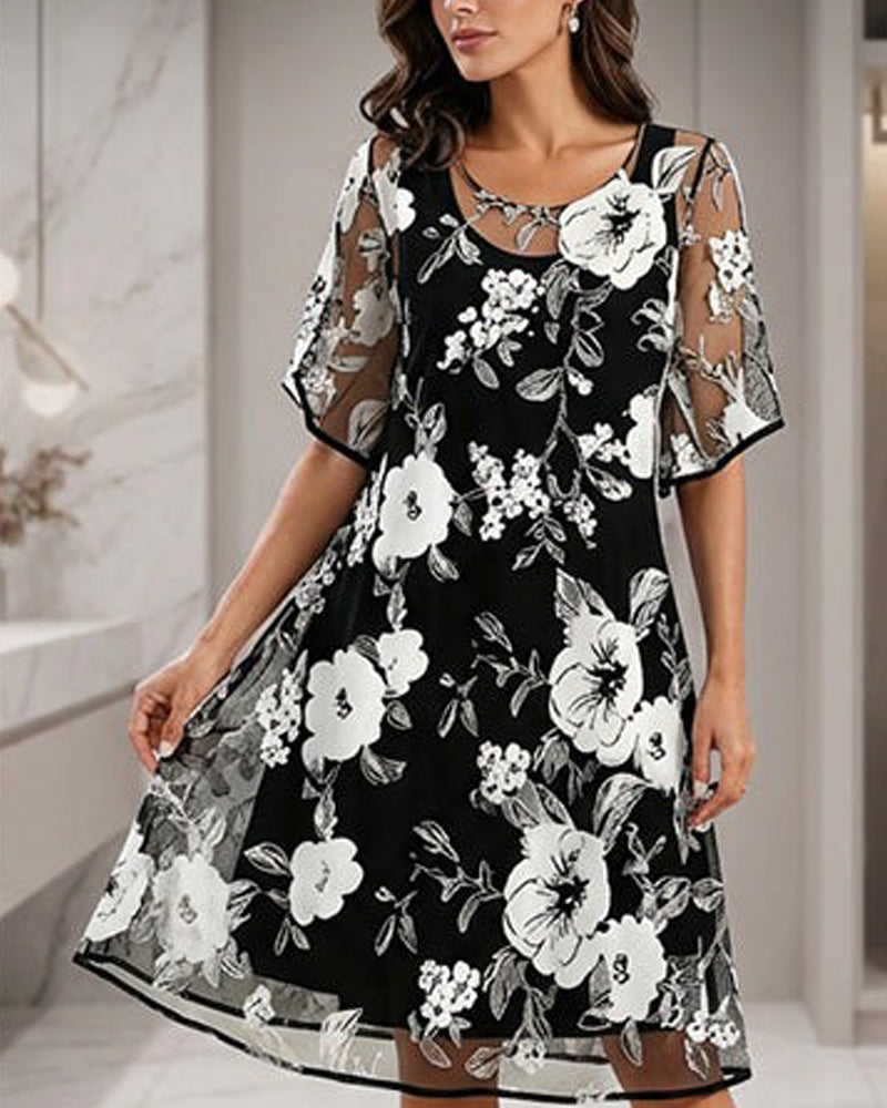 Kleid Rundhalsausschnitt Blumen