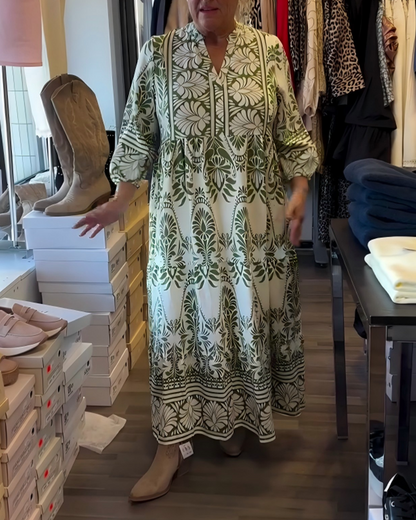 Kleid mit Blumenmuster und V-Ausschnitt