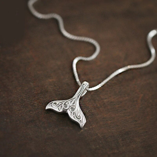 Böhmische Fischschwanz-Anhänger-Halskette Silber