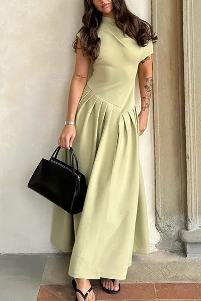 Temperament solid color long one-shoulder pleated dress