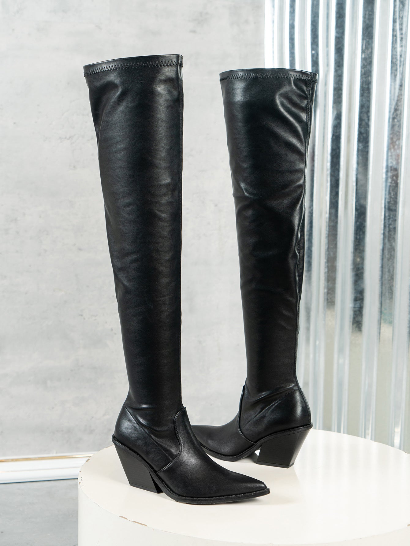 Skinny legs chunky high heels over-the-knee motorcycle boots