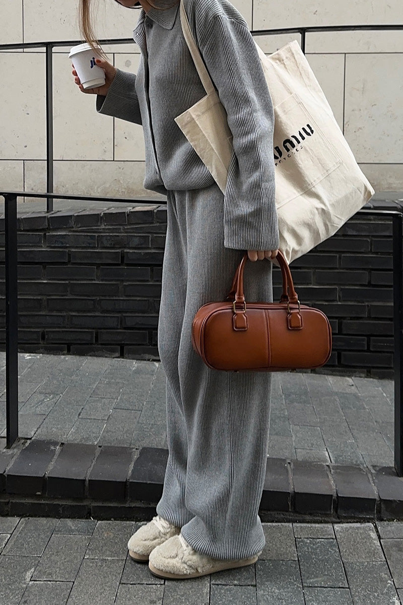 Edinburgh Royal Mile Knitted cardigan and trousers two-piece suit