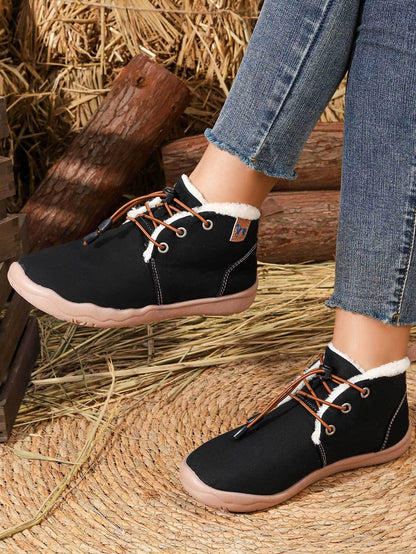 Convenient lacing system plush soft rubber sole snow boots