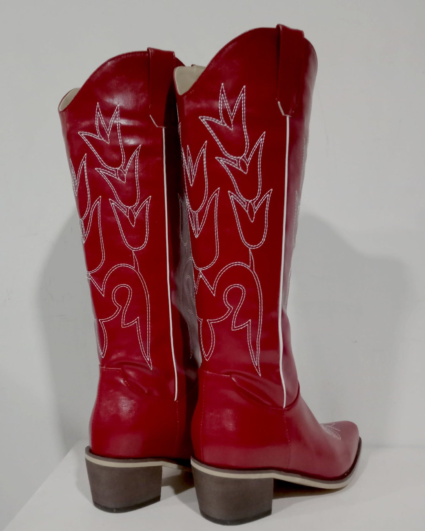 Red Tulip Embroidered Pointed Toe Block Heel Boots